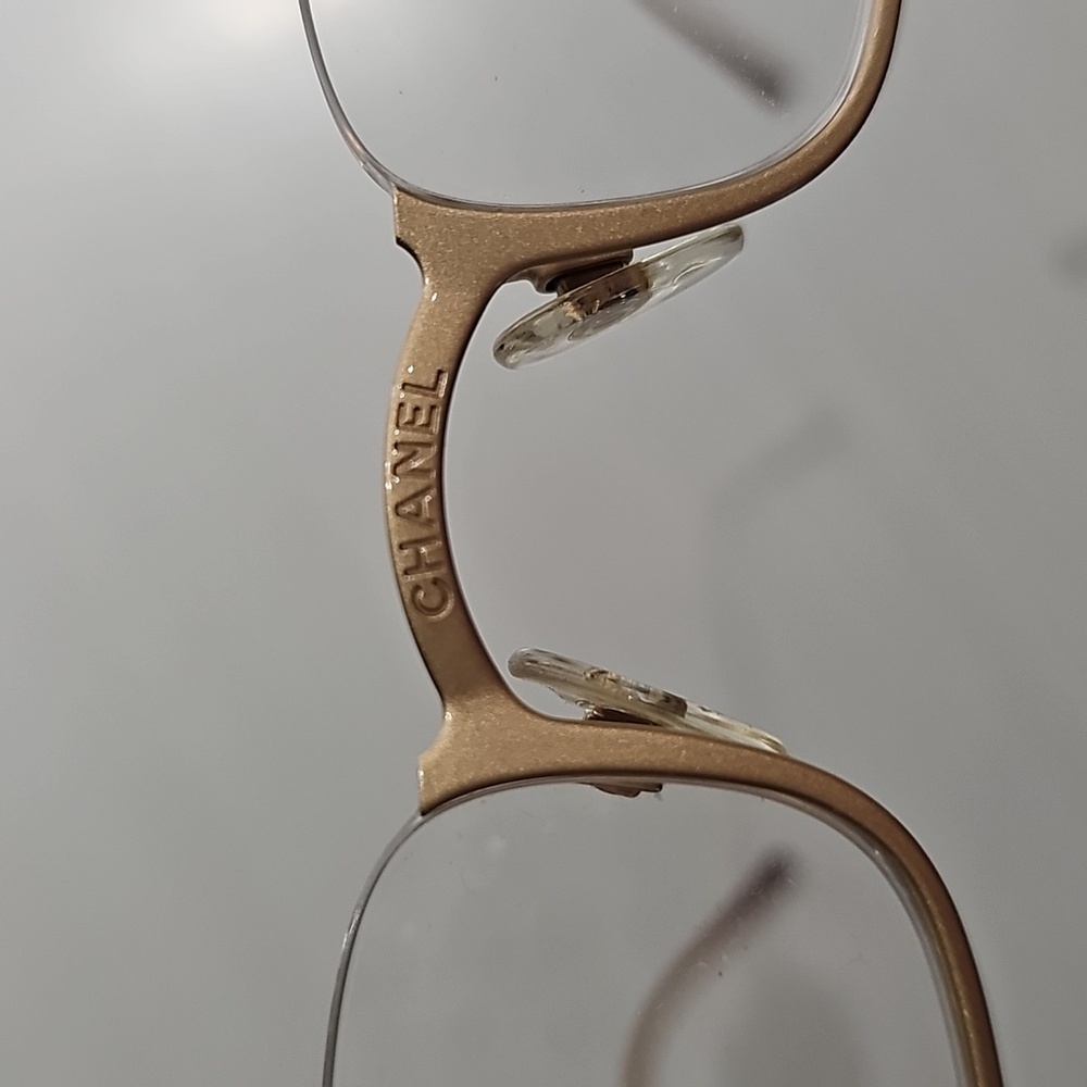 CHANEL Brushed Gold Eyewear - Picture 2 of 6